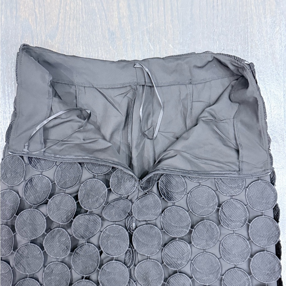 (NEW)Women’s Black Circle-Detail Maxi Skirt - Picture 4 of 5